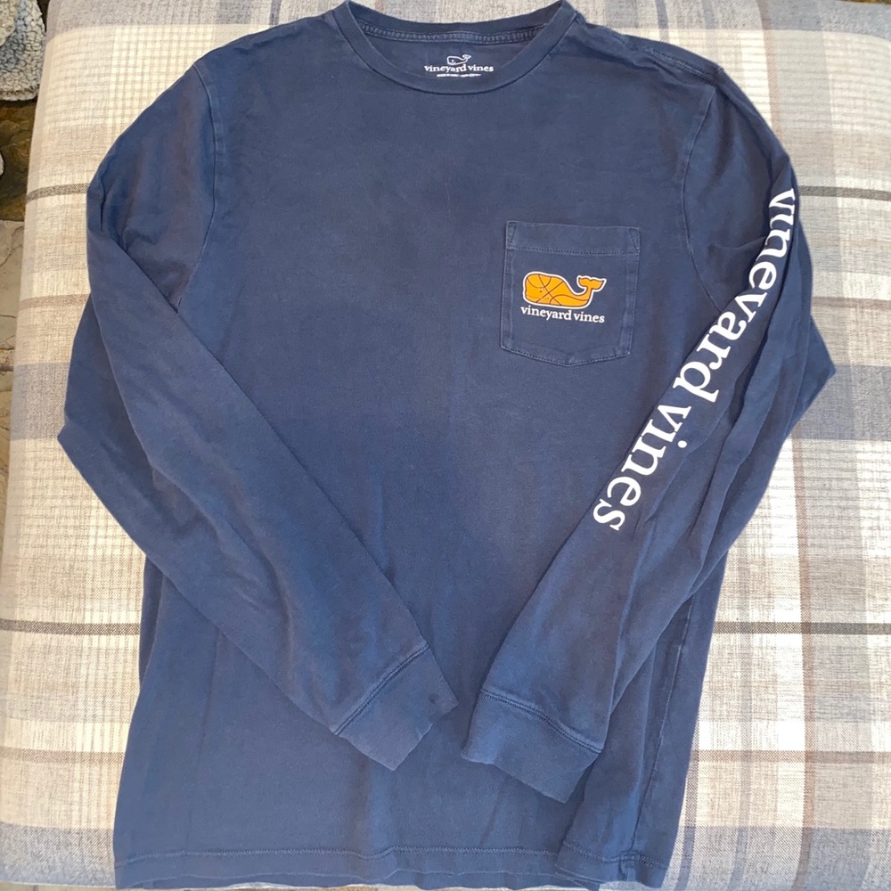 Vineyard Vines Basketball Logo Long-sleeve Shirt